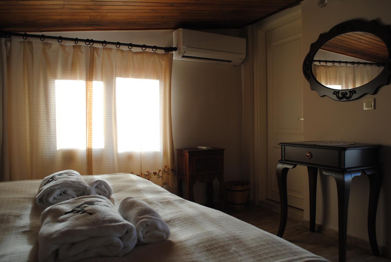 ไซเลนอส บูติก โฮเทล Apartment เซเฟริฮิซาร์ ภายนอก รูปภาพ